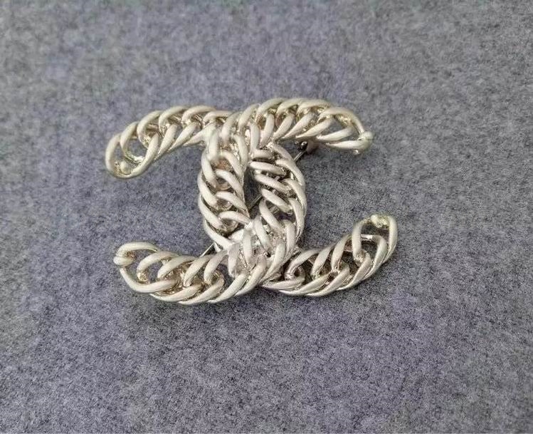 Chanel Brooch 397